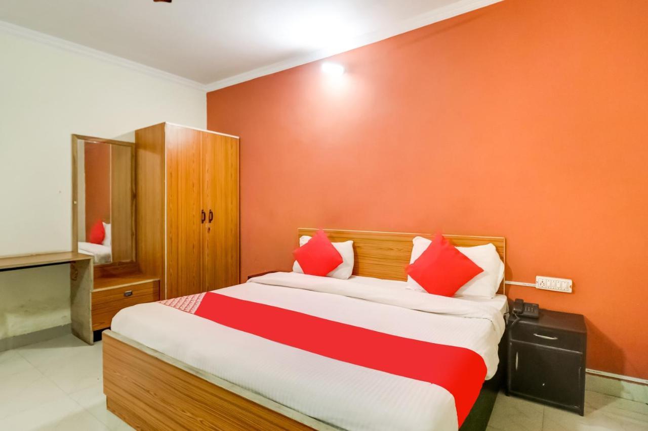 Oyo Hotel R K Residency Gurgaon Eksteriør billede