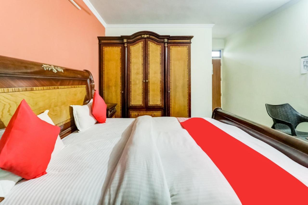 Oyo Hotel R K Residency Gurgaon Eksteriør billede