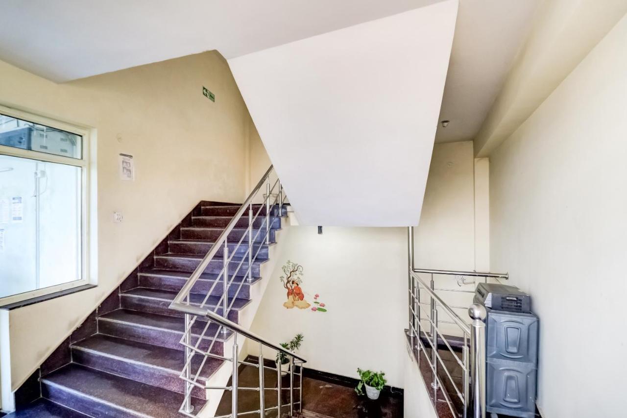 Oyo Hotel R K Residency Gurgaon Eksteriør billede
