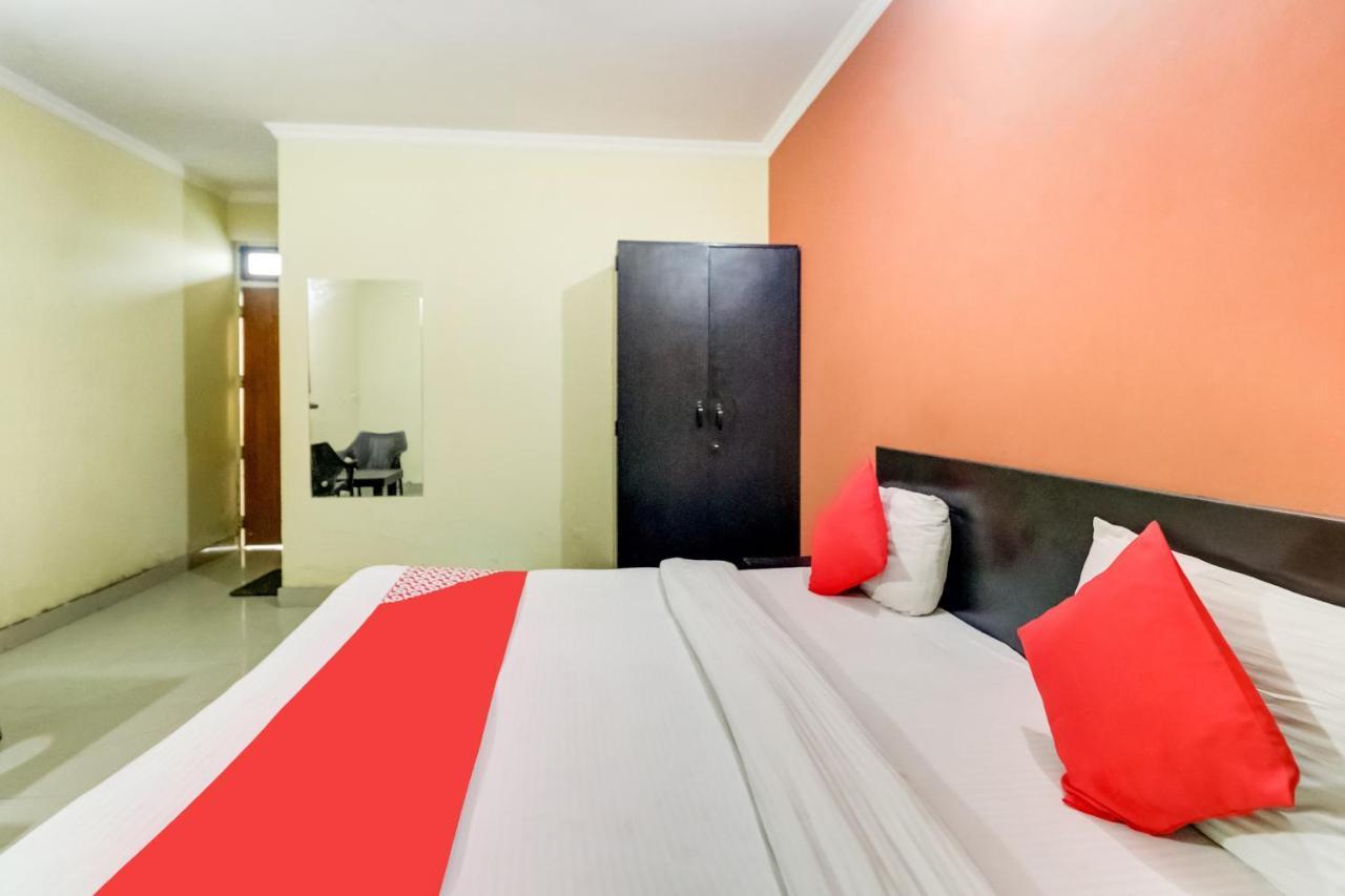 Oyo Hotel R K Residency Gurgaon Eksteriør billede